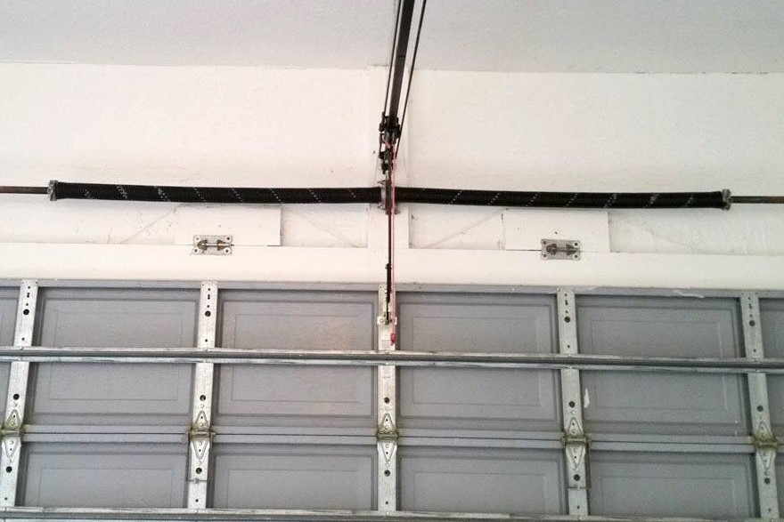 garage-door-hero-image-spring